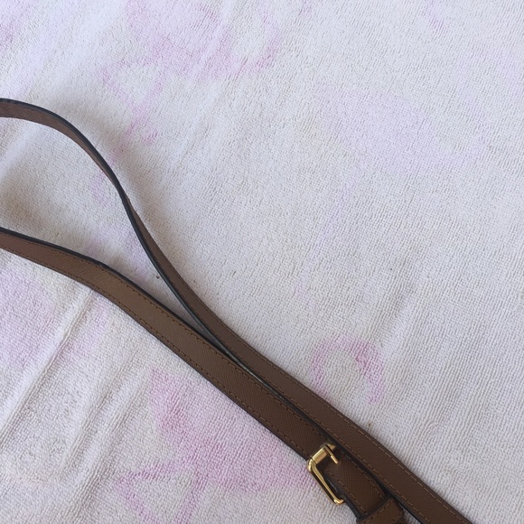 authentic navy blue michael kors purse - Picture 3 of 5